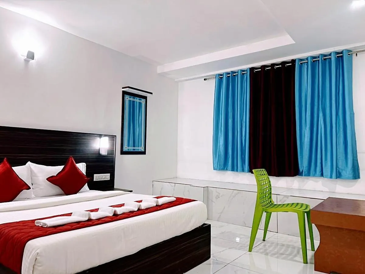 Hotel Skylark Holidays Munnar