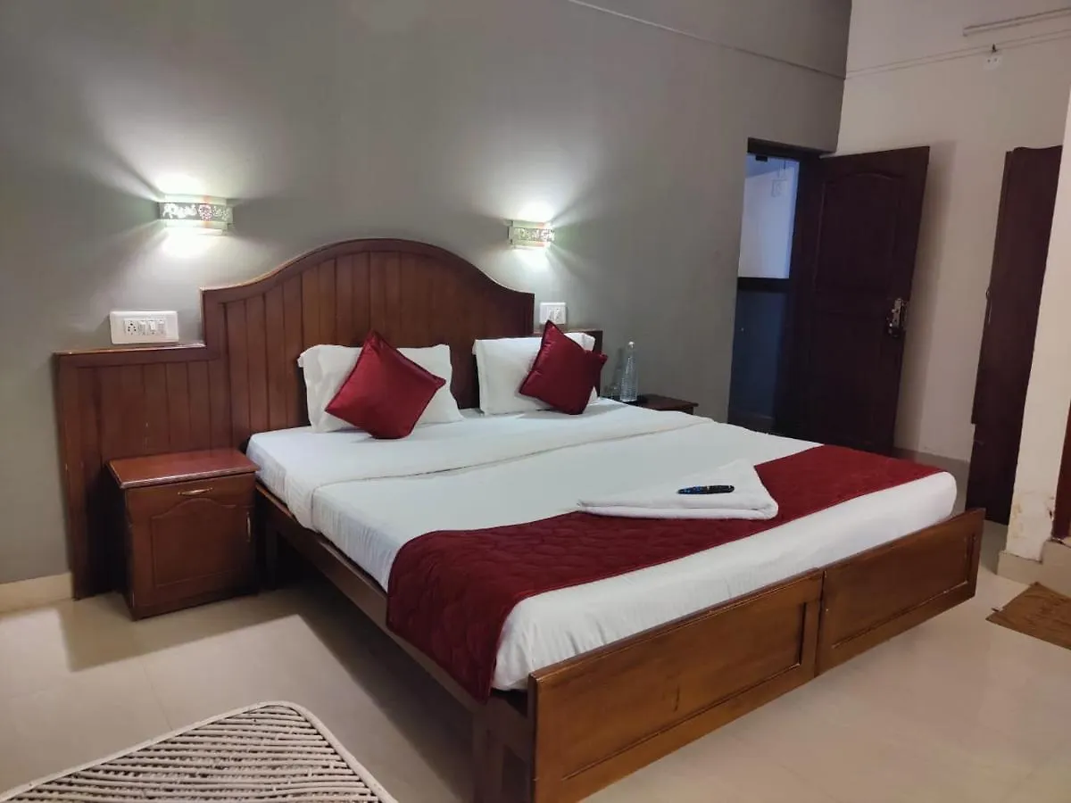 Skylark Holidays Munnar Hotel