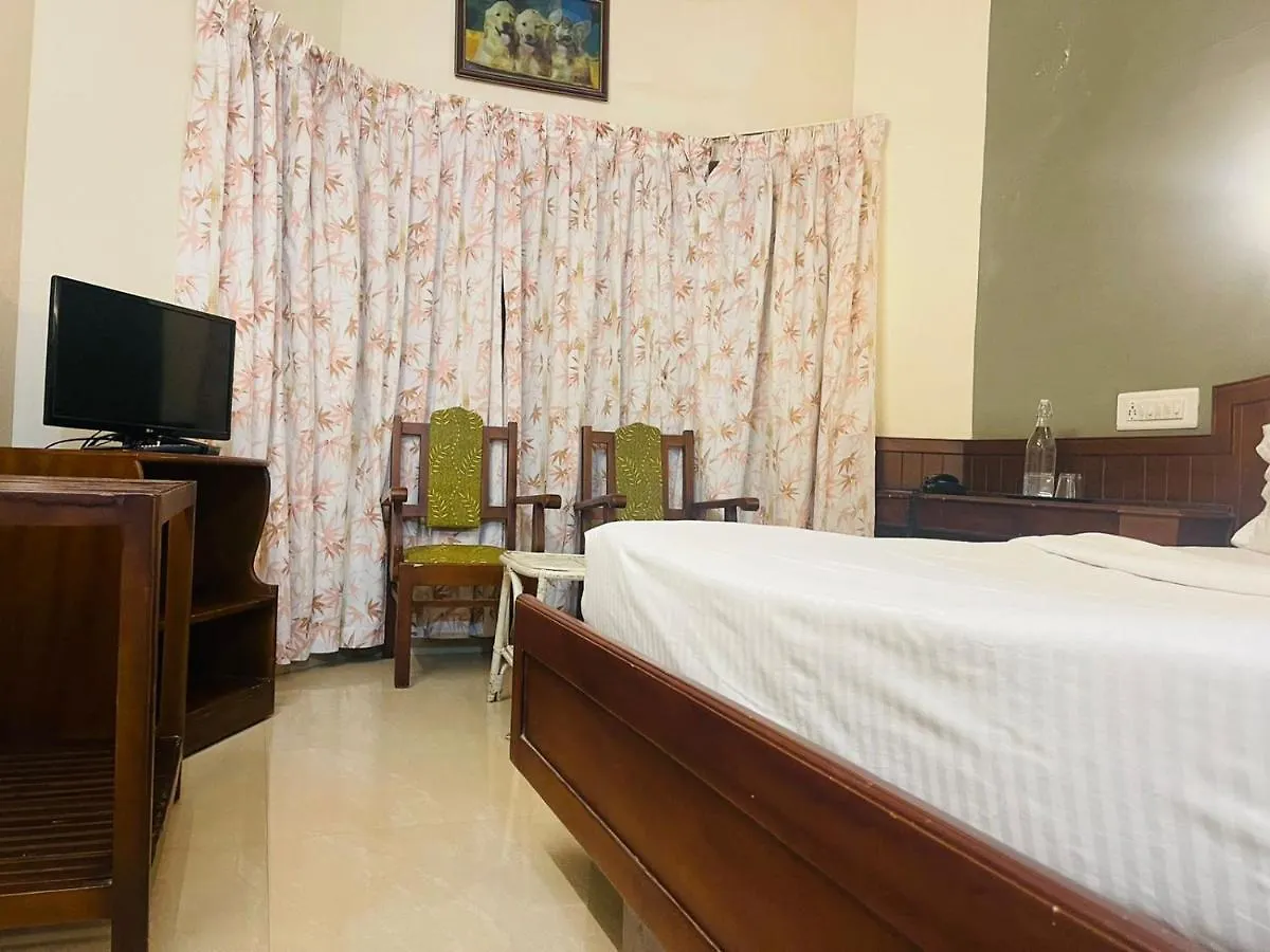 *** Hotel Skylark Holidays Munnar India