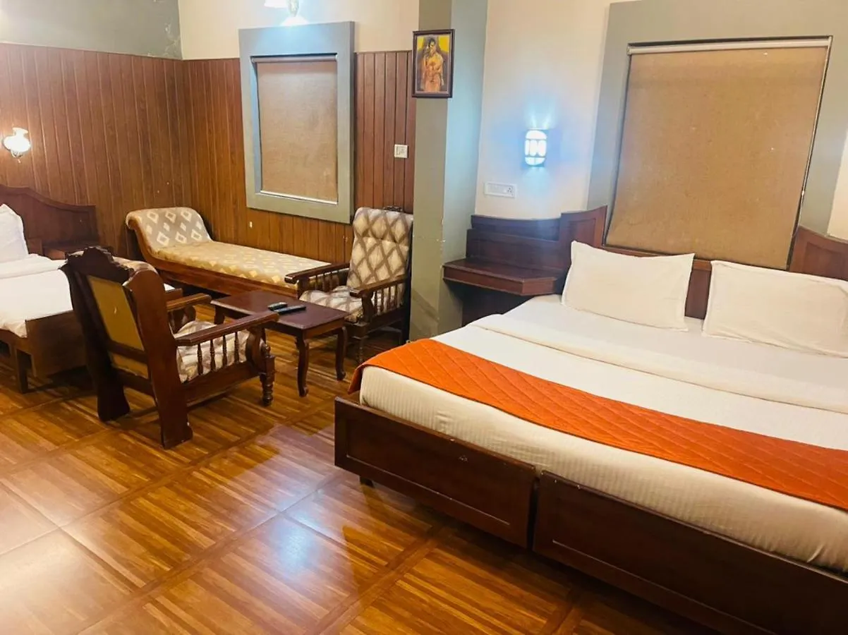 Hotel Skylark Holidays Munnar